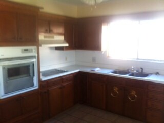 Foto del edificio - 904 N Lilac Ln