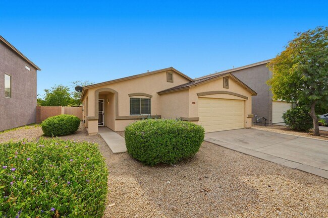 Foto del edificio - Johnson Ranch 3 Bedroom! Tile Throughout All Appliances!