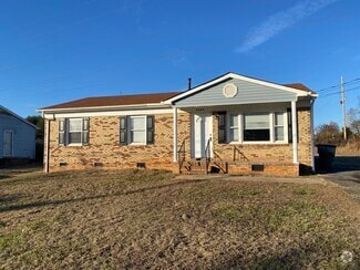 Building Photo - 3200 Northwynn Dr