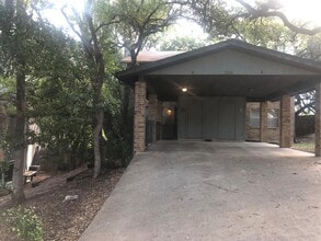 Building Photo - 3308 Dunliegh Dr