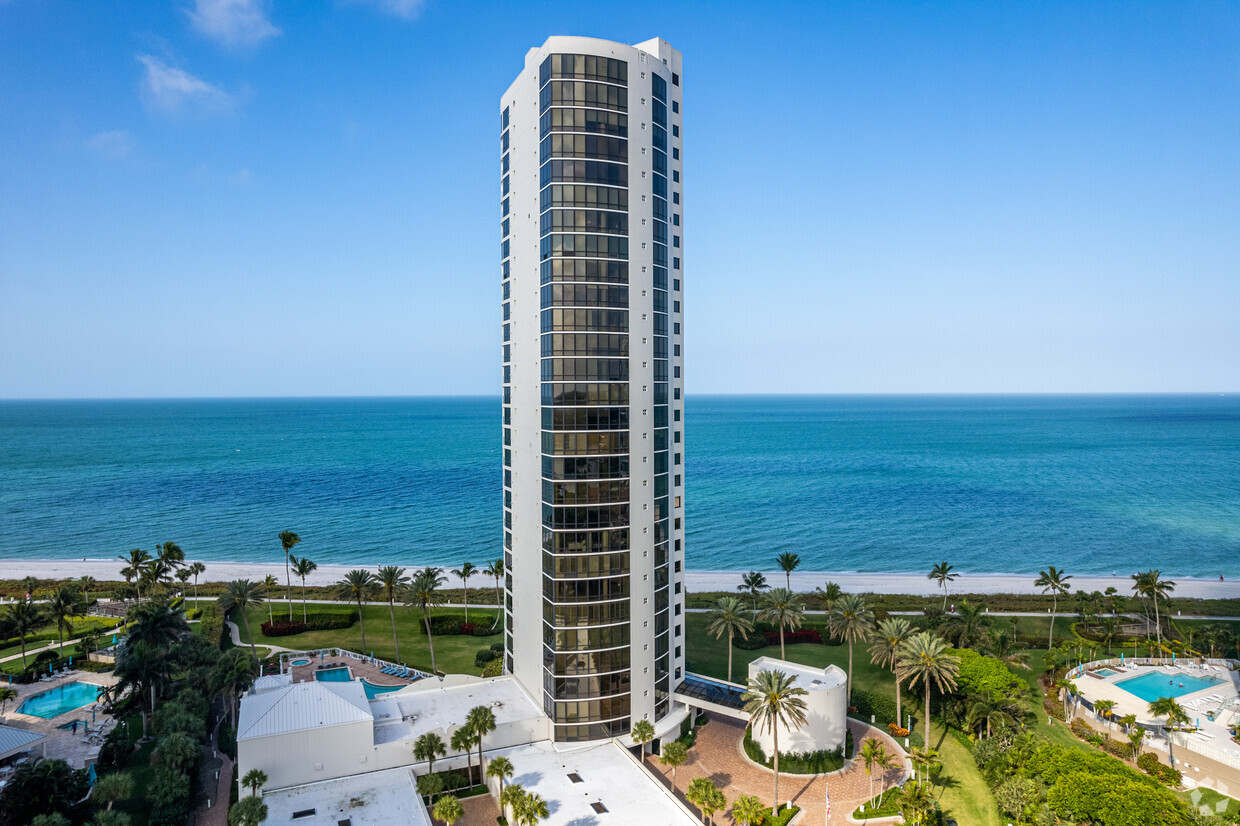 4601 Gulf Shore Blvd - Enclave