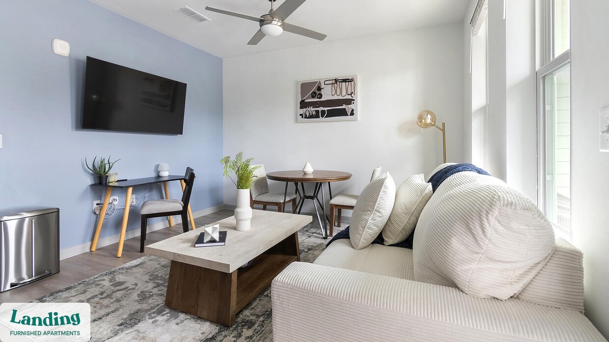 Primary Photo - 1148 N Main St