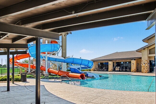 Building Photo - 28514 Eli Eagle St