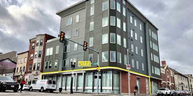 Building Photo - 301 W Broadway