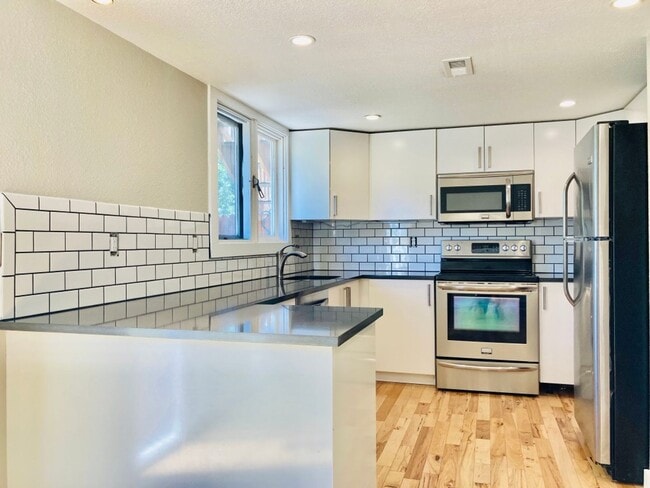 Foto del edificio - 2342 Folsom St