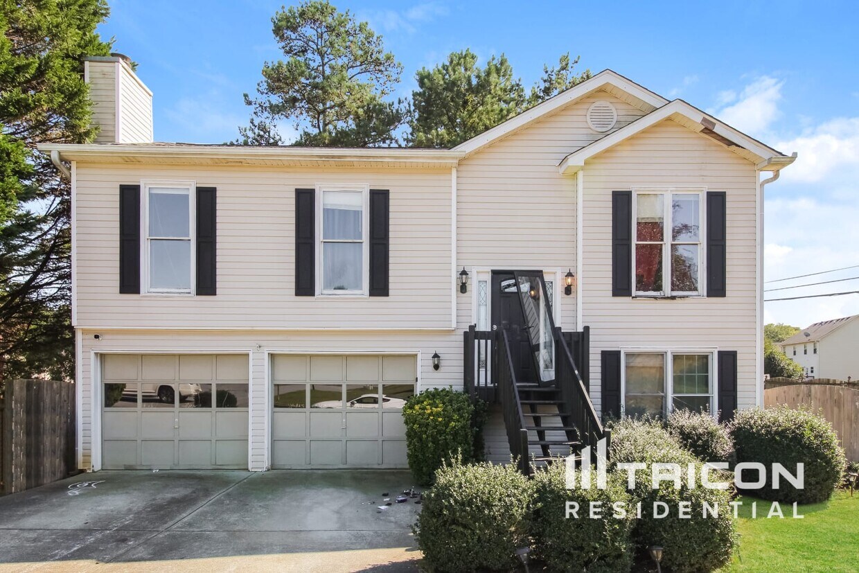 2492 Morning Dew Pl Lawrenceville GA House Rental in Lawrenceville