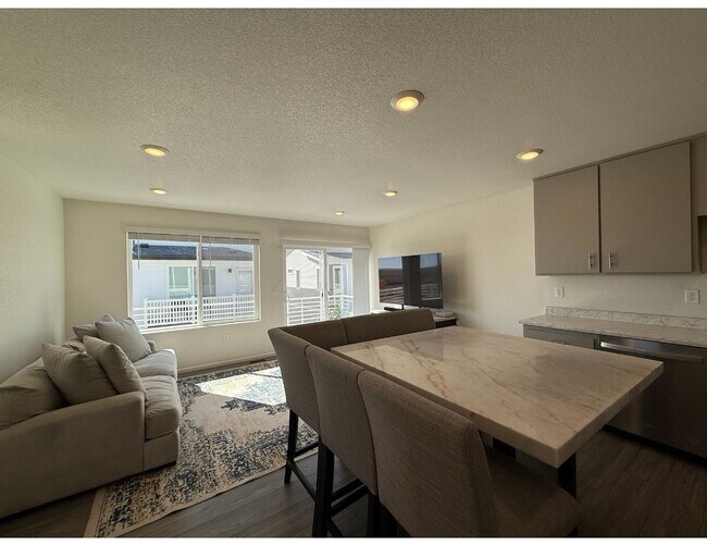 Espacio vital - 6027 Notch Top Way