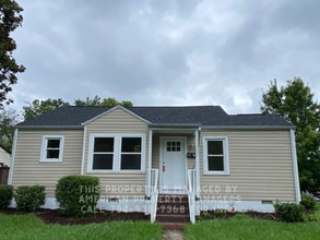 Building Photo - 124 Ackert Ave