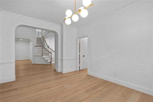 Foto del edificio - 2717 Grimes Ranch Rd