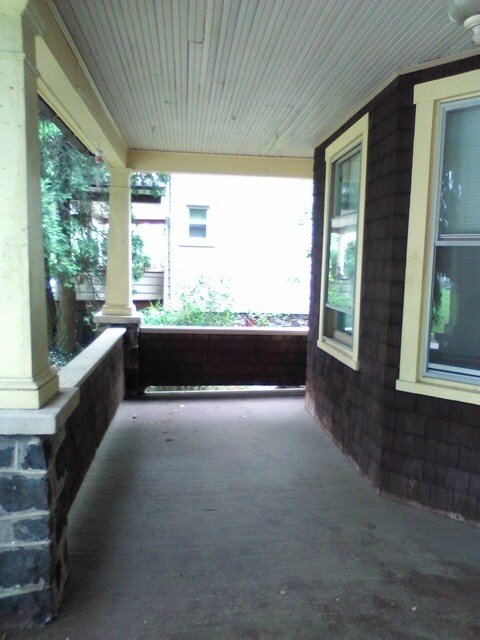 Building Photo - 5521 Gwynn Oak Ave- Large 5 bedroom 2 bath...