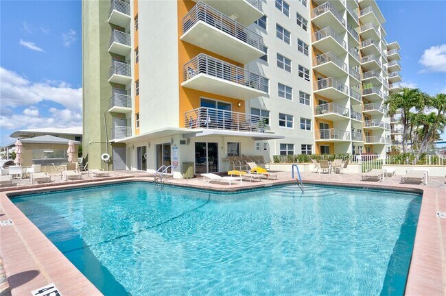 Foto del edificio - 2900 NE 30th St