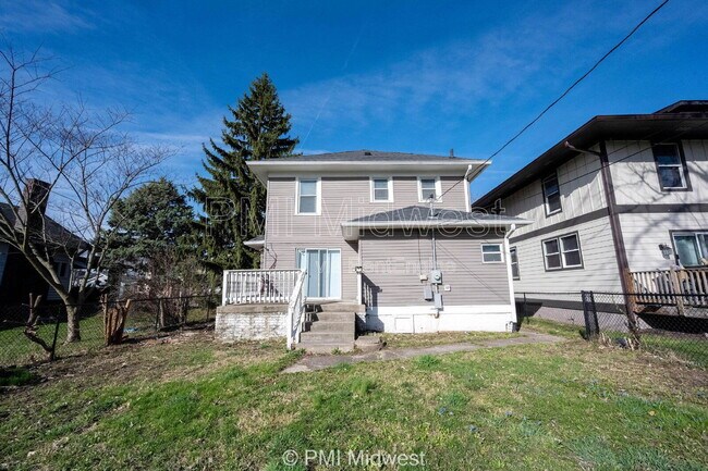 Foto del edificio - 3117 N Park Ave