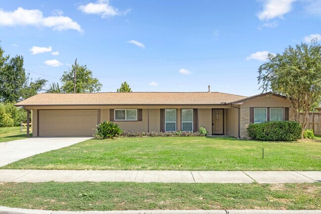 Foto del edificio - 1726 Wycliffe Dr