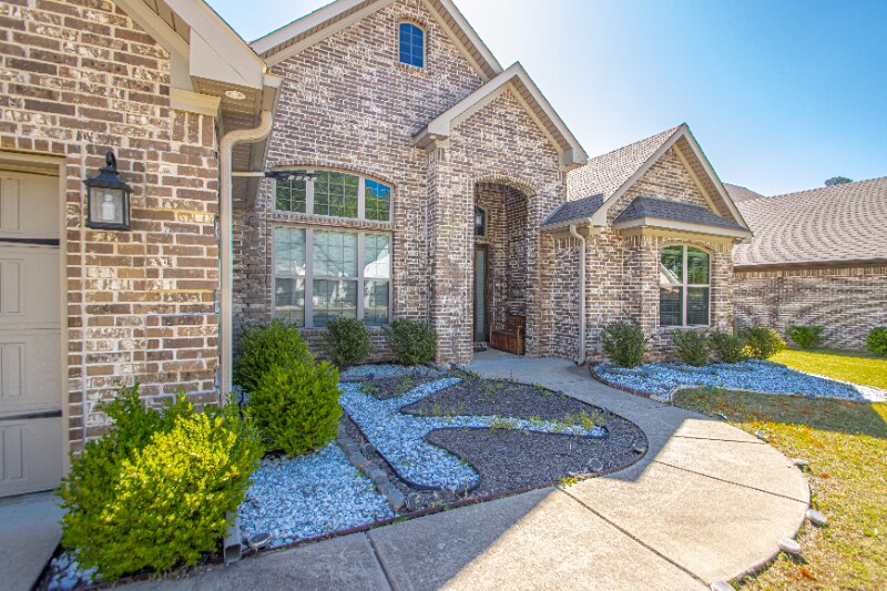 Foto principal - 7902 S Shoreline Blvd