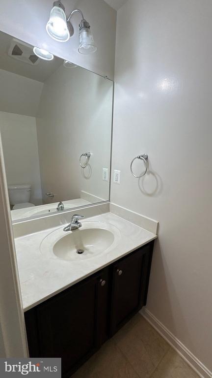 Building Photo - 6515 Dundee Dr