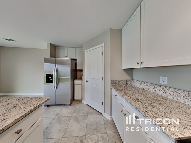 Building Photo - 10269 Old Dixie Highway Ponte Vedra Beach FL