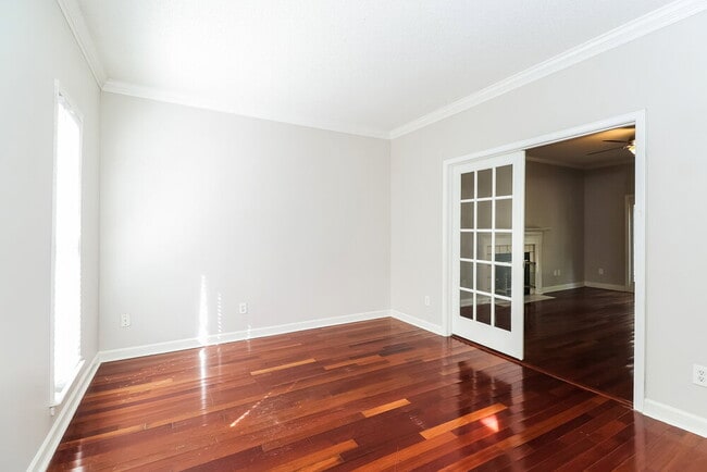 Building Photo - 12400 Henderson Hill Rd