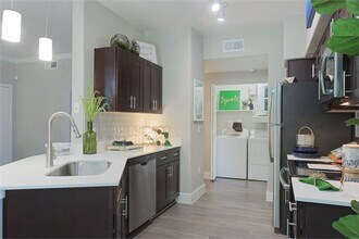 Interior Photo - Enclave at Arrowhead