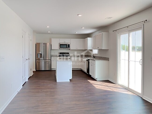 Foto del edificio - 941 Blue Ash Way