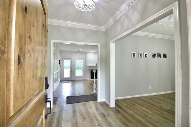 Foto del edificio - 2910 S Saddlebrook Ln