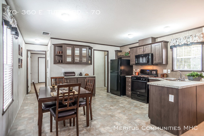 Building Photo - LEASE A LIFESTYLE MAKEOVER! (616) 597-3119