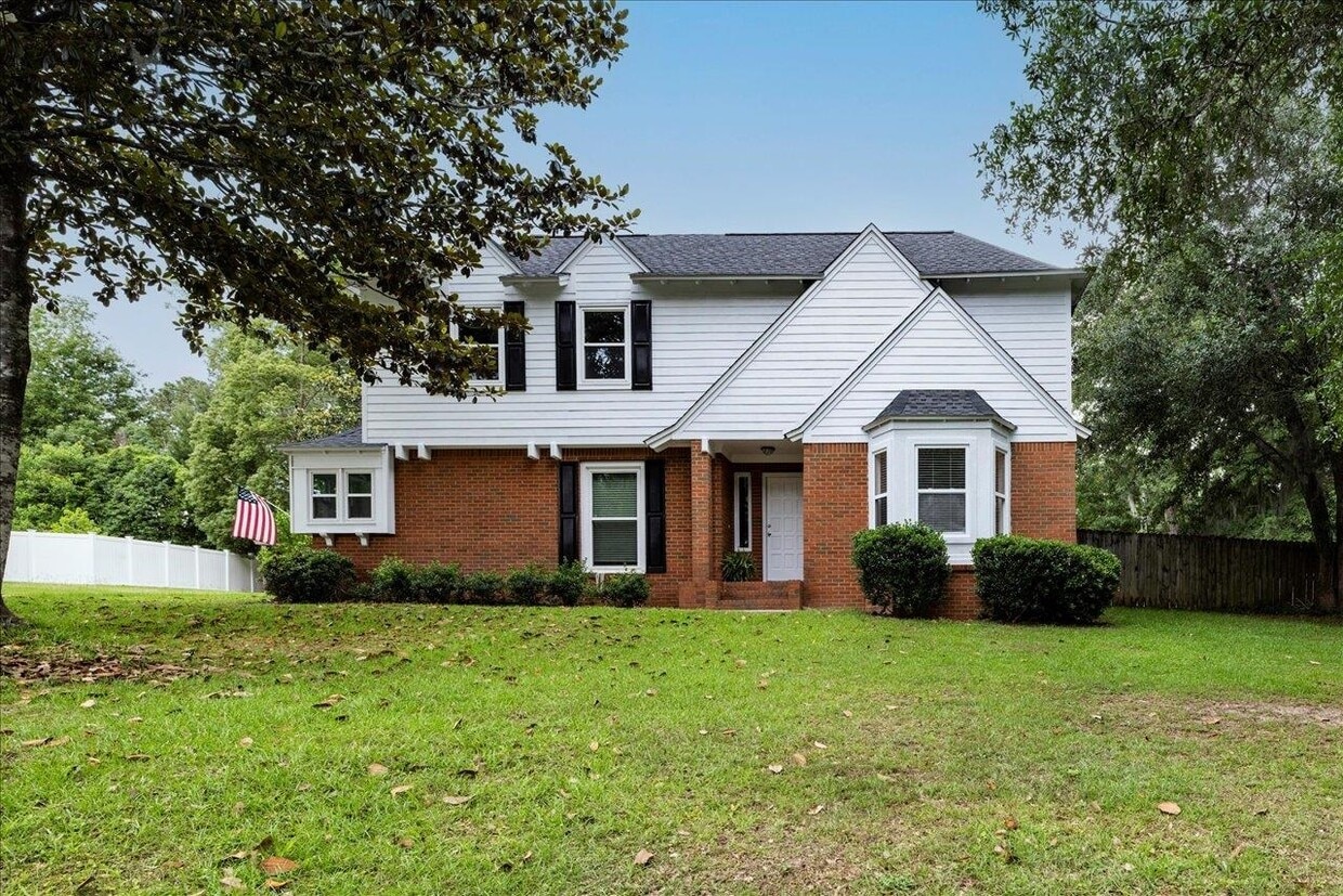 Primary Photo - 2464 Elfinwing Ln