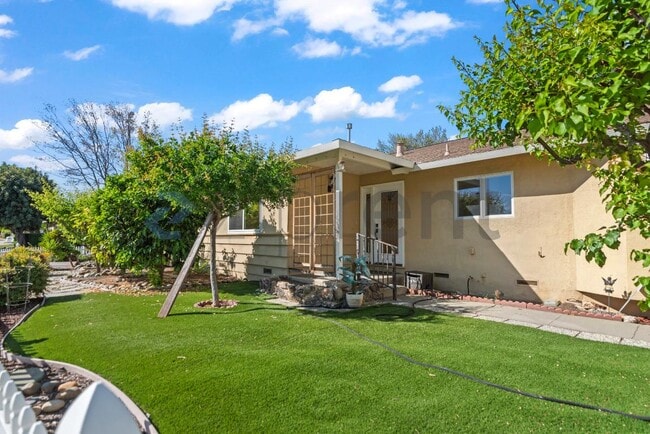 Foto del edificio - 3207 Forbes Ave