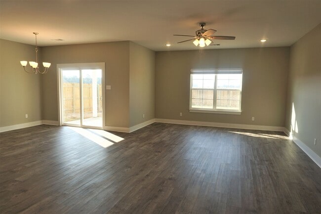 Foto del edificio - 3651 Red Maple Wy