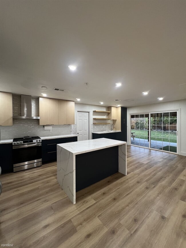 Building Photo - 4 br, 2 bath House - 36287 Indian Wells Drive