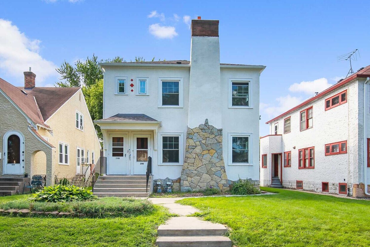 2108 Randolph Ave Unit 2, Saint Paul, MN 55105 Apartments in Saint