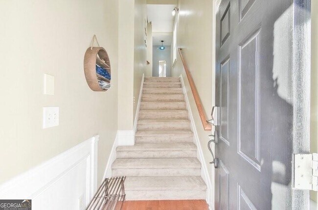 Foto del edificio - 6174 Indian Wood Cir