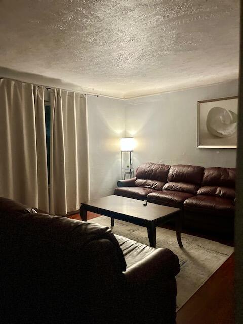 Foto del edificio - 81 Kibbee St