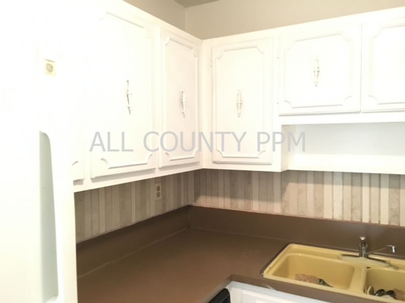 Building Photo - 207 NW 32nd Ct