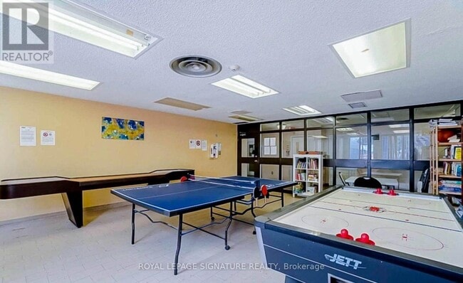 Photo du bâtiment - 1580 Mississauga Vly Blvd