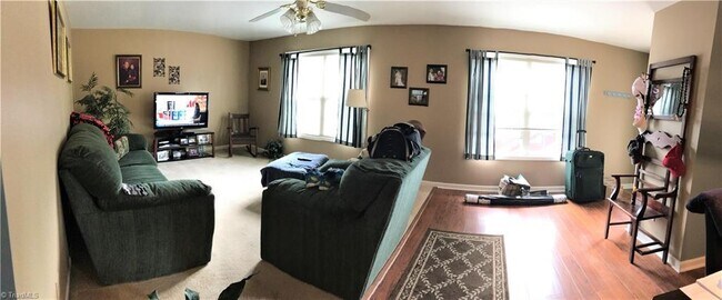Foto del edificio - 108 Shamrock Ct