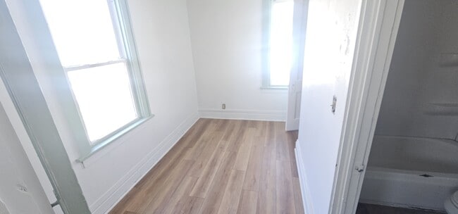 Foto del edificio - 222 N Grange Ave