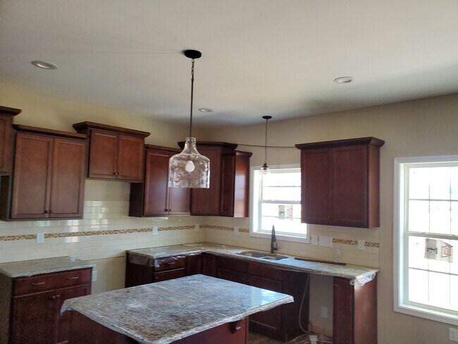 Foto del edificio - 331 Weston Woods St