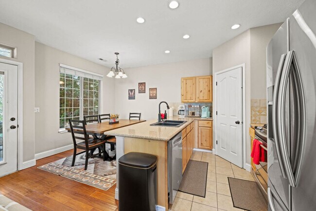 Foto del edificio - 1001 W Willow Lake Loop