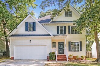 Building Photo - 4813 Forest Highland Dr