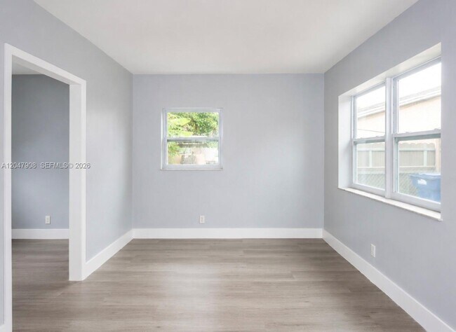 Foto del edificio - 432 NW 103rd St