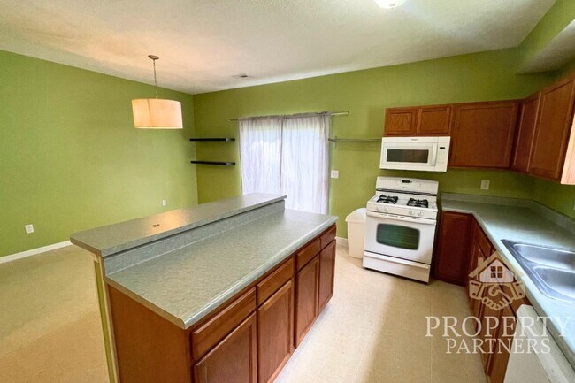 Foto del edificio - 2842 Highland Pl
