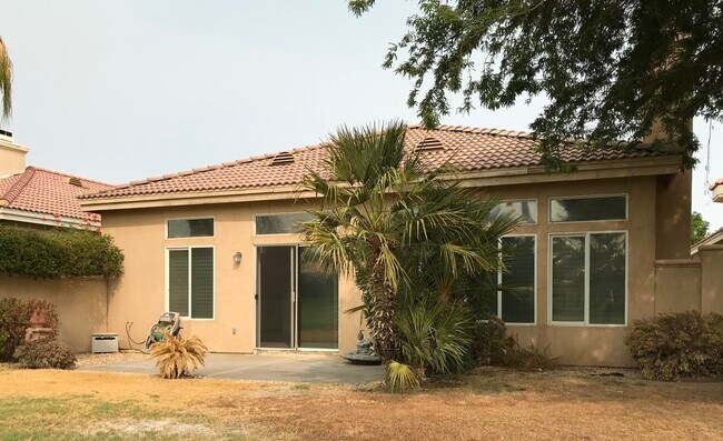 Foto del edificio - 48989 Heifitz Dr