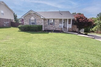 Building Photo - 1660 Cedar Springs Ct