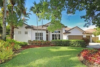 Building Photo - 3140 Fairways Dr