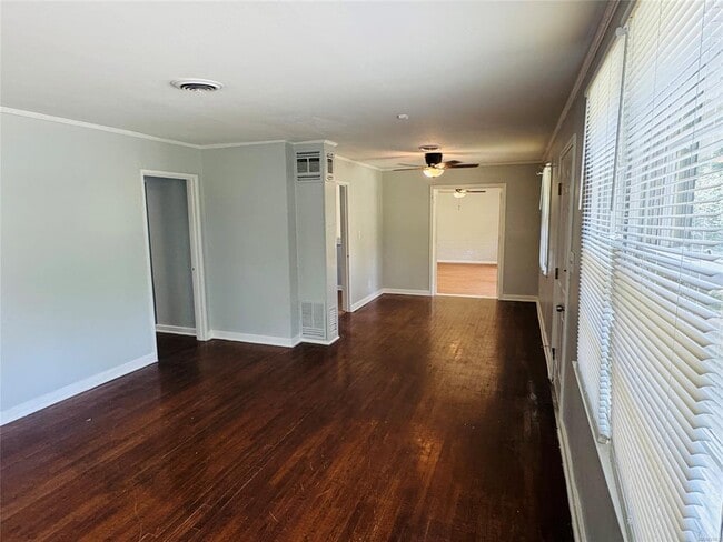 Foto del edificio - 4228 Hickory Dr