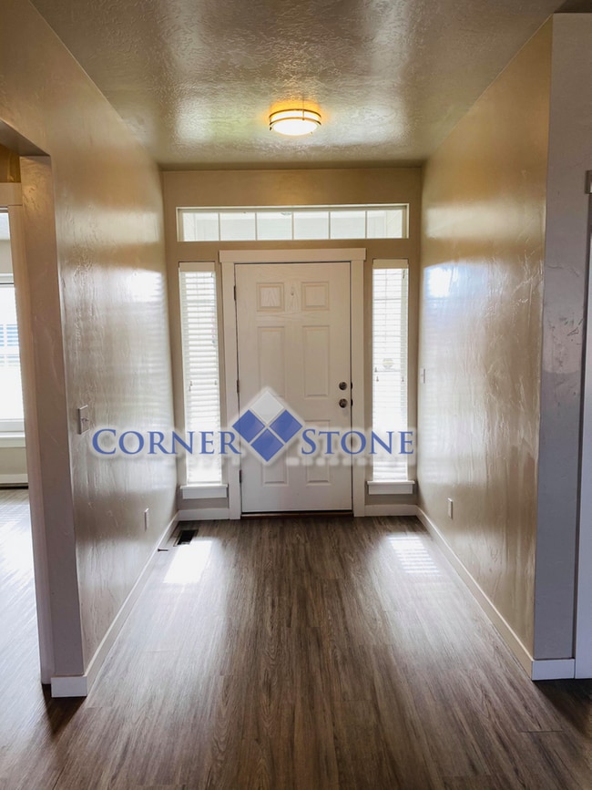 Foto del edificio - Like New Home in Brookdale Subdivision!