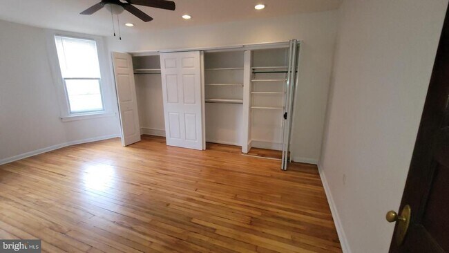 Building Photo - 120 S 49th St