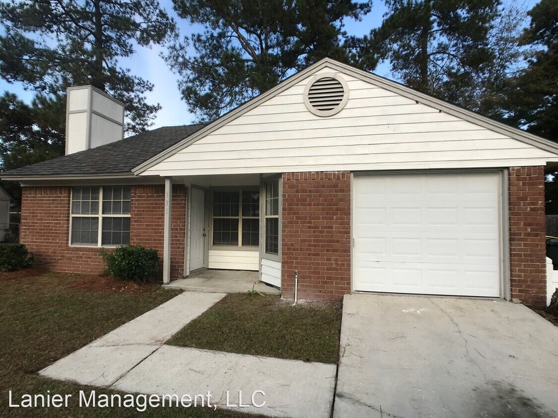 Primary Photo - 3 br, 2 bath House - 131 N Leeds Gate