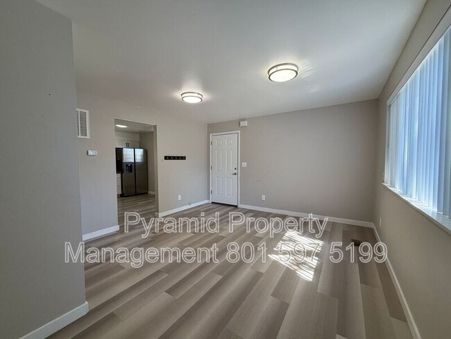 Building Photo - 670 E Coatsville Ave