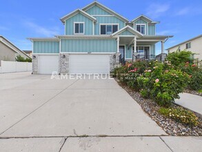 Building Photo - 2877 S Greenhead Dr